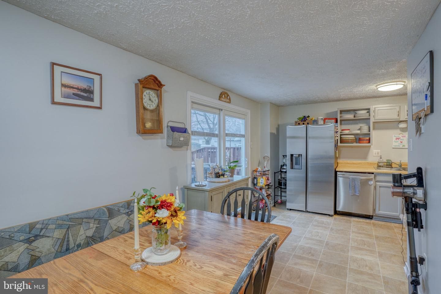 409 Biddle Street photo 14