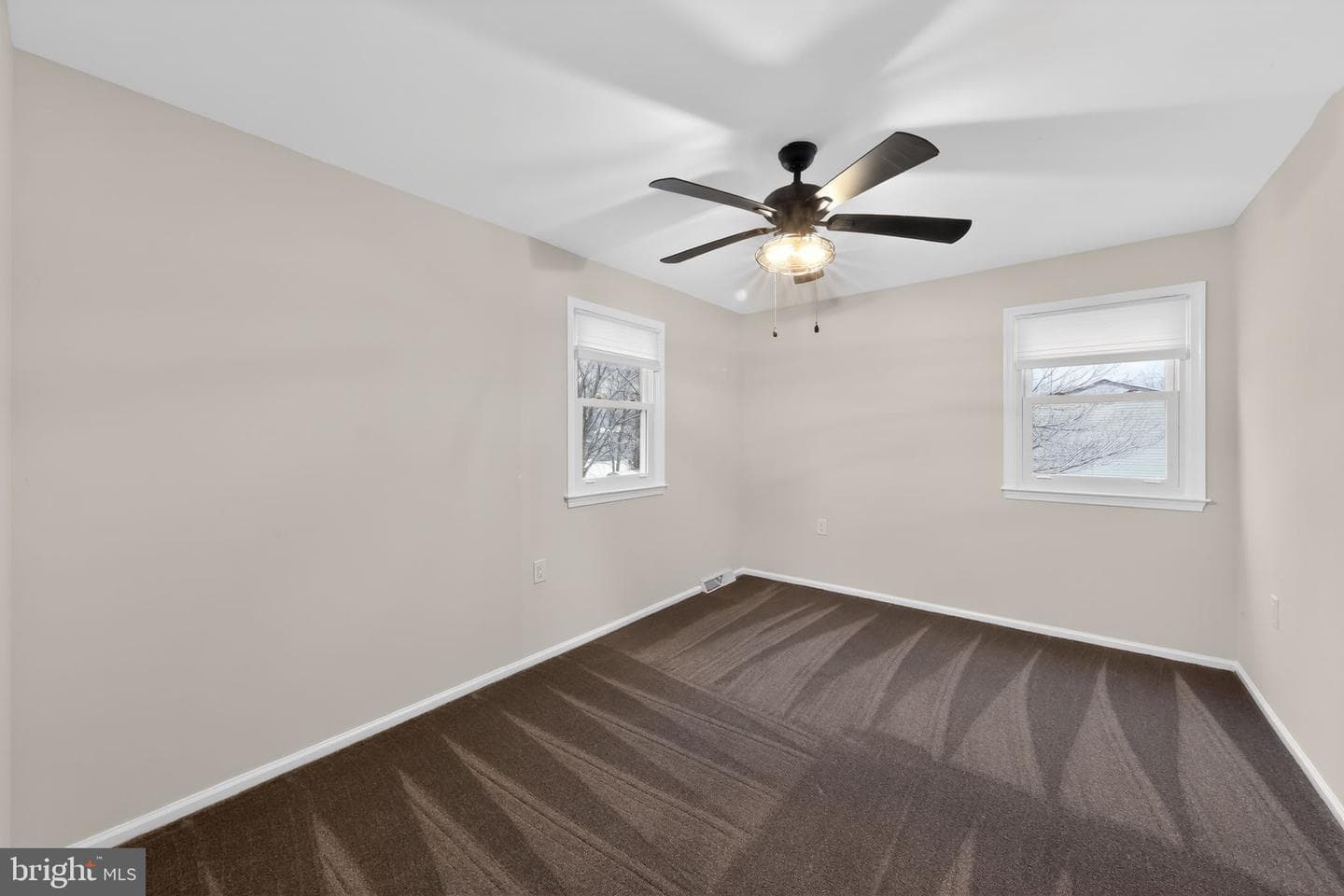 158 Kirkcaldy Drive photo 14