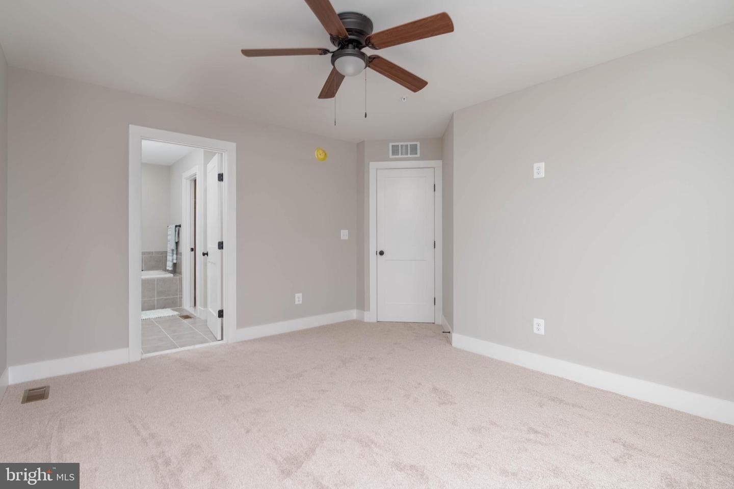 419 Otsego Street photo 31