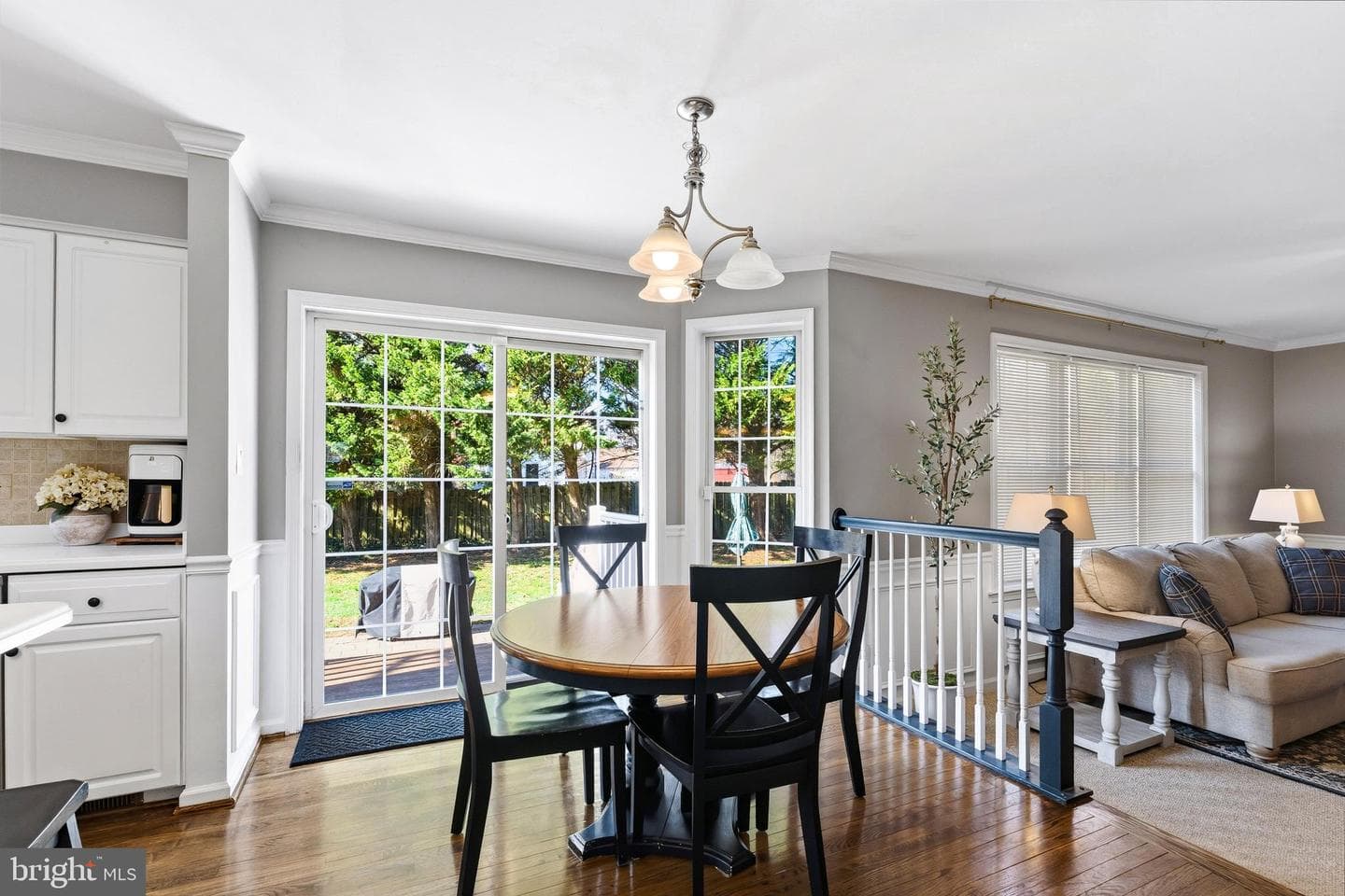 9 Penny Lane photo 16