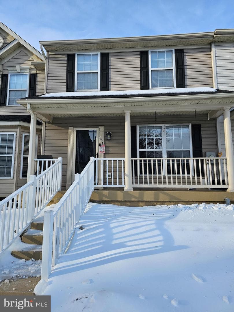 504 Buttonwoods Road photo 1