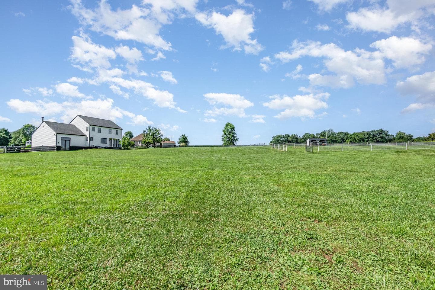 32 Townsend Court photo 55