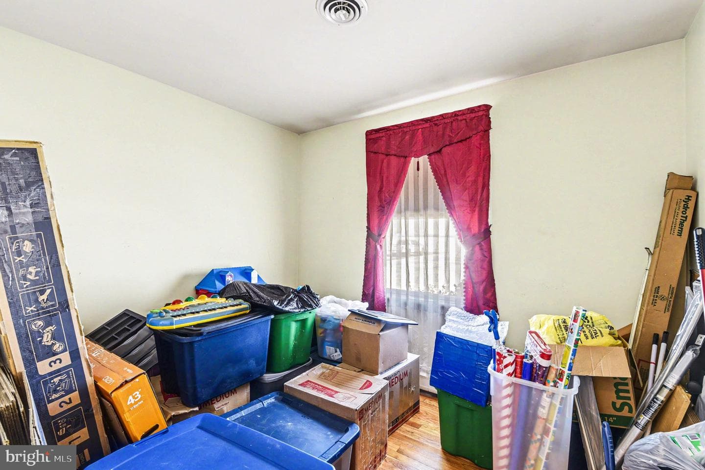 677 Doctor Miller Road photo 17