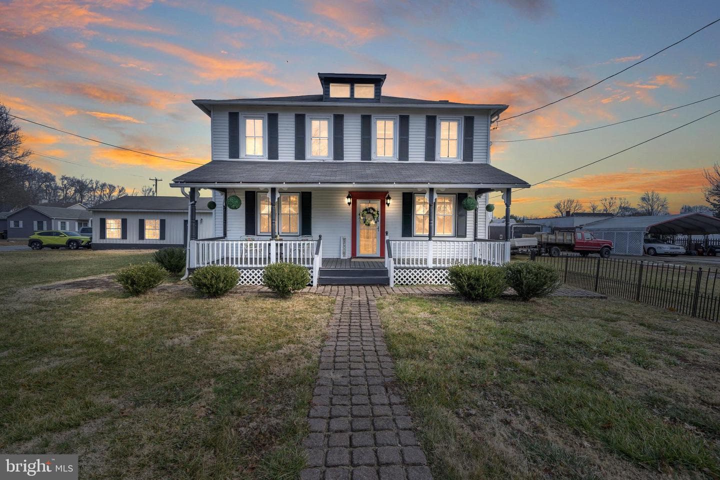 590 Aiken Avenue