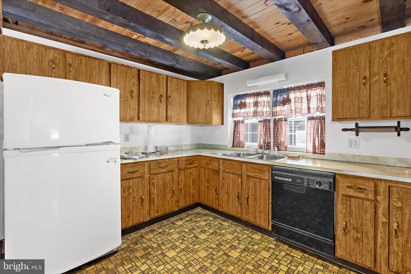 974 Telegraph Road photo 14