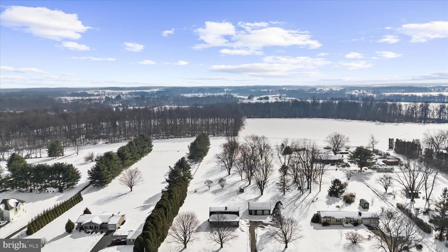 974 Telegraph Road photo 45
