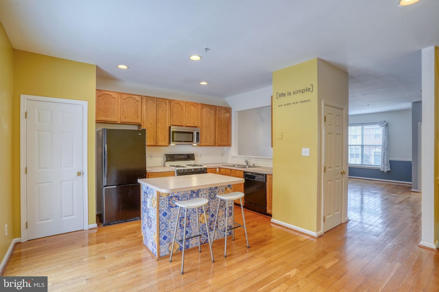 43 Mule Deer Court photo 14