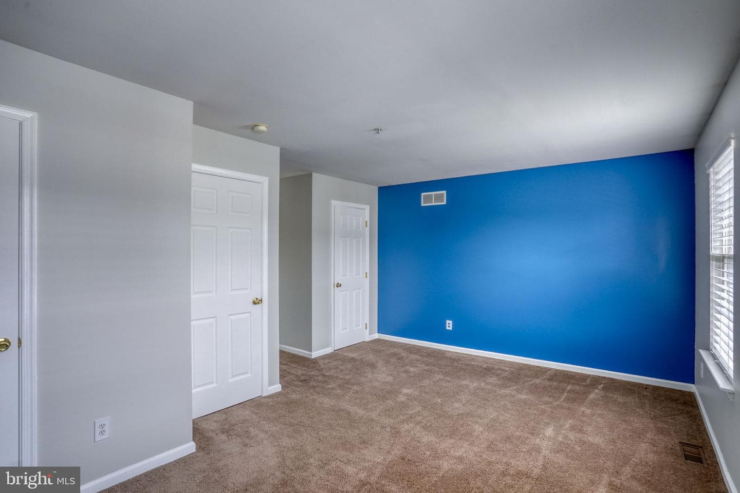 43 Mule Deer Court photo 30