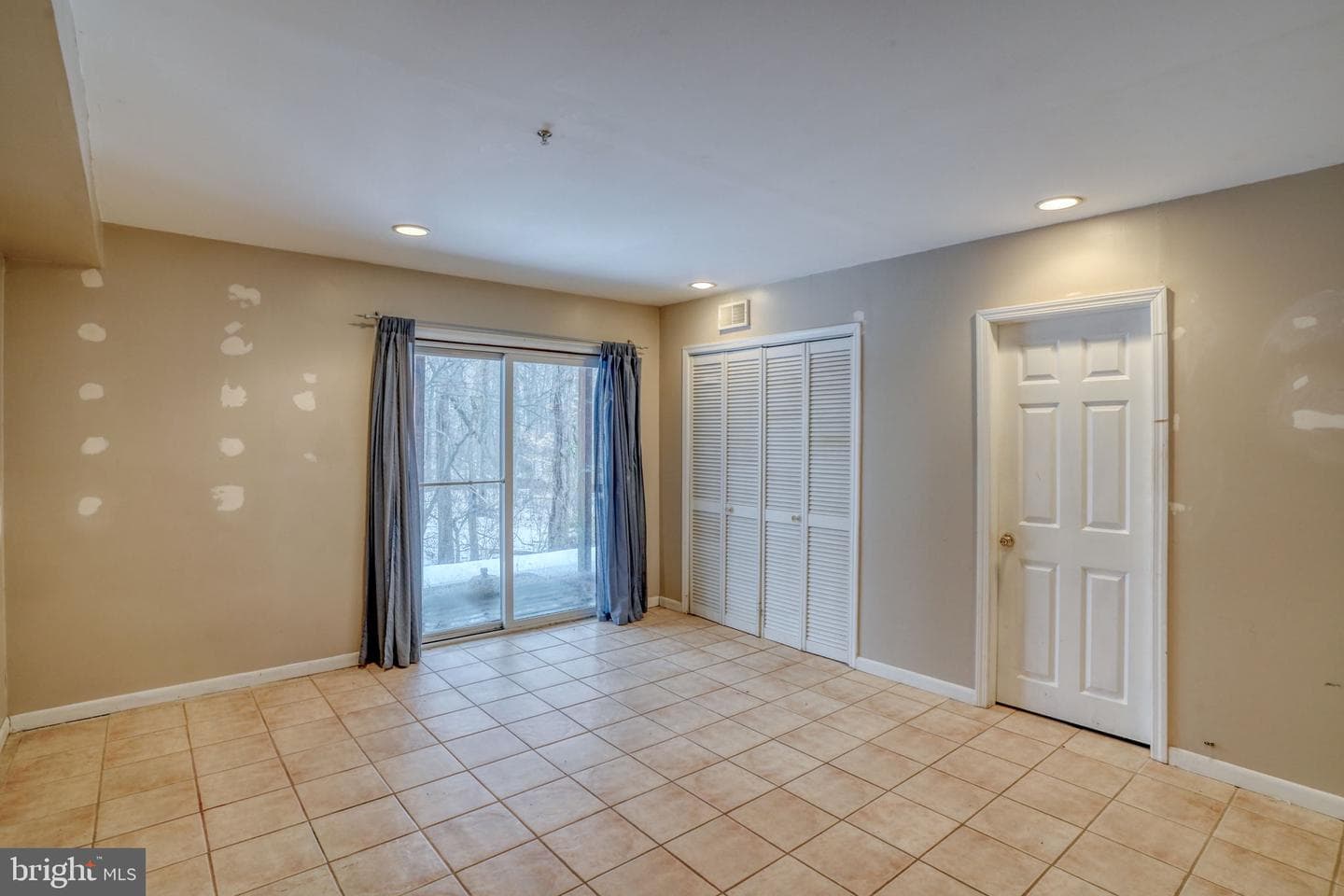 43 Mule Deer Court photo 34