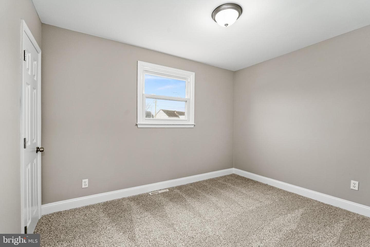 213 Locust Lane photo 21