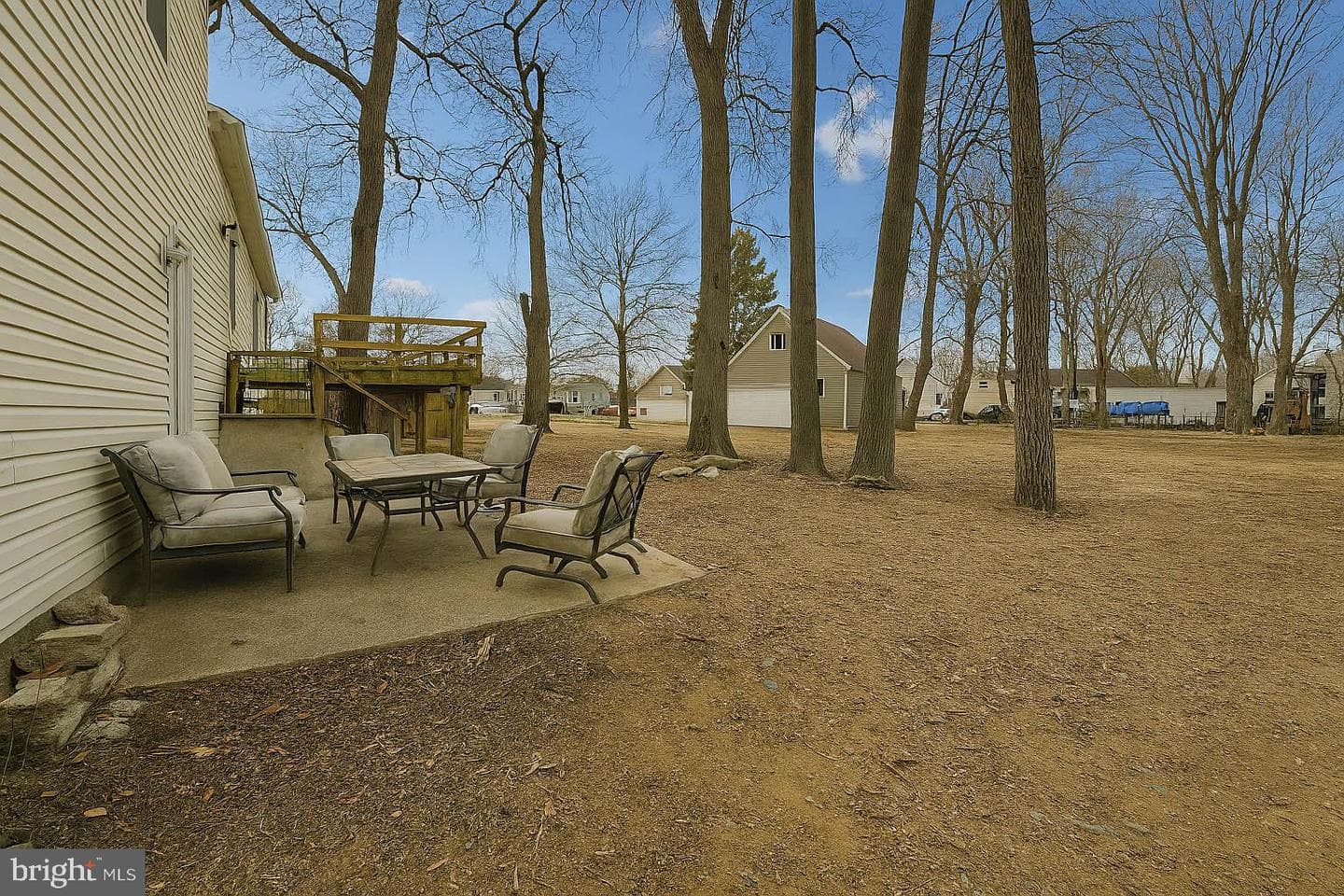 105 W Village Road photo 32
