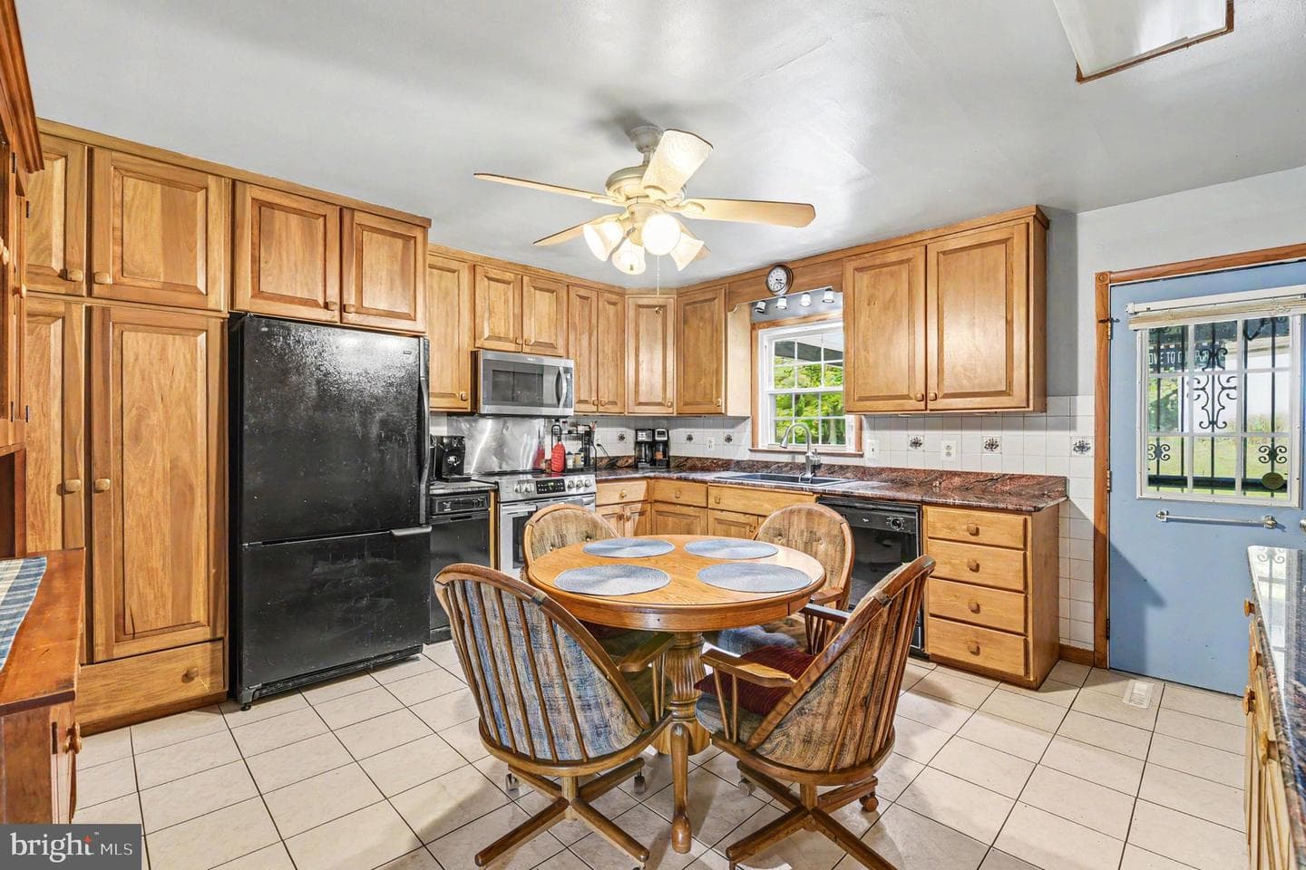 72 Shady Beach Road photo 14