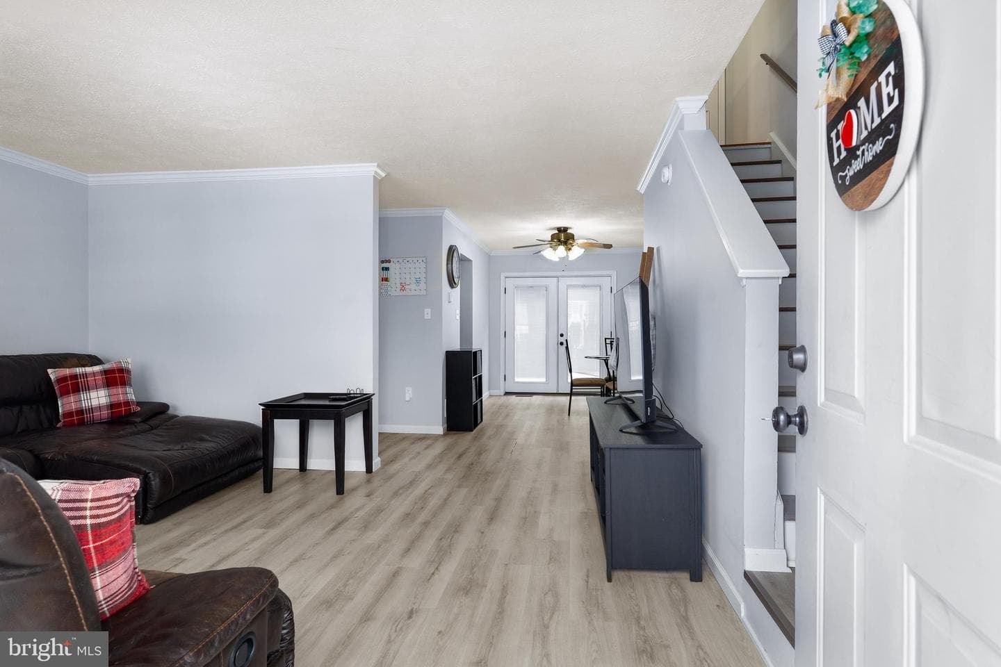 135 Mahogany Drive photo 3