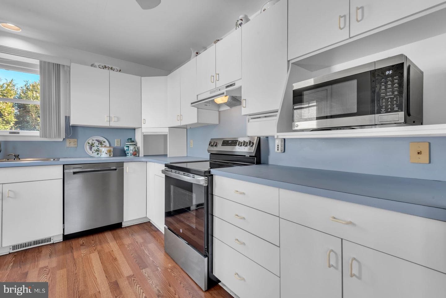 8 Maryland Avenue photo 15