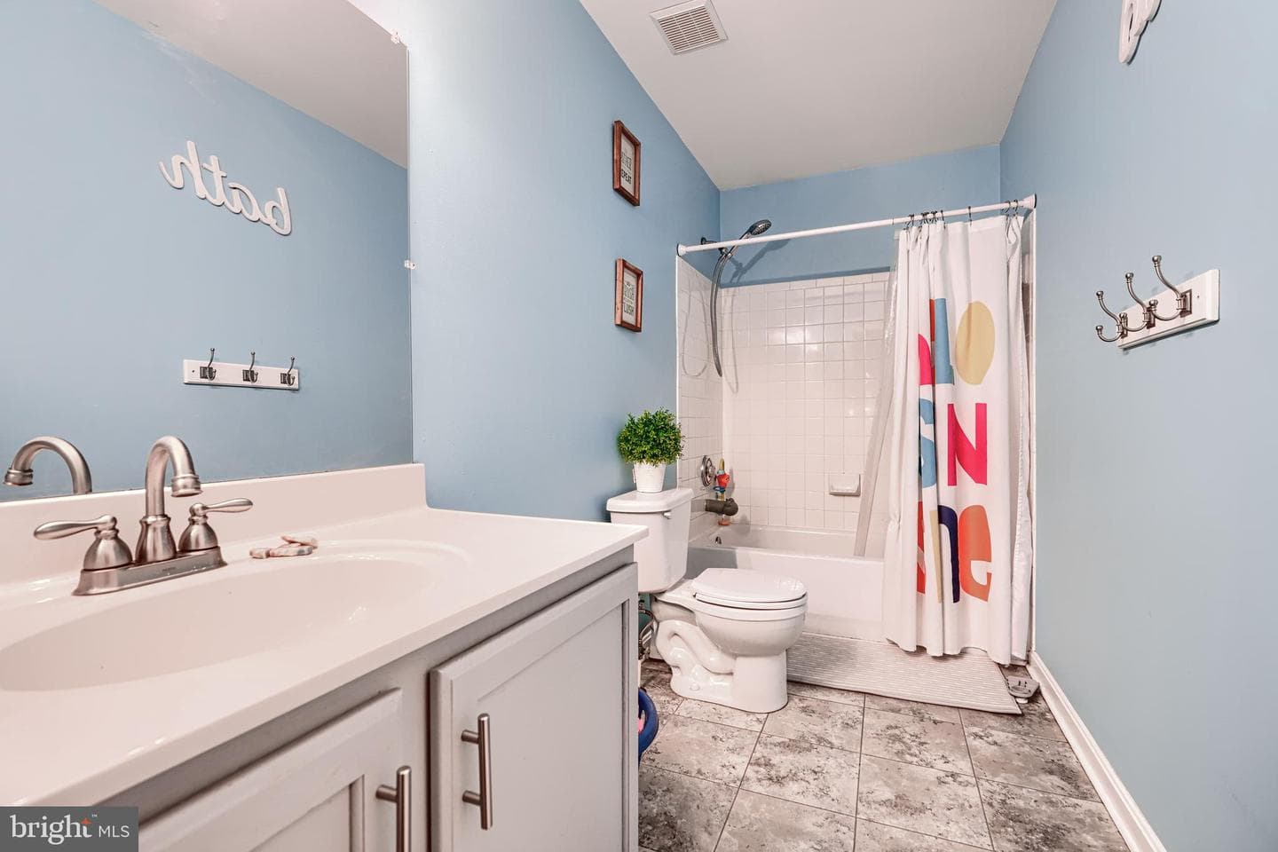 24 Ches Haven Road photo 48