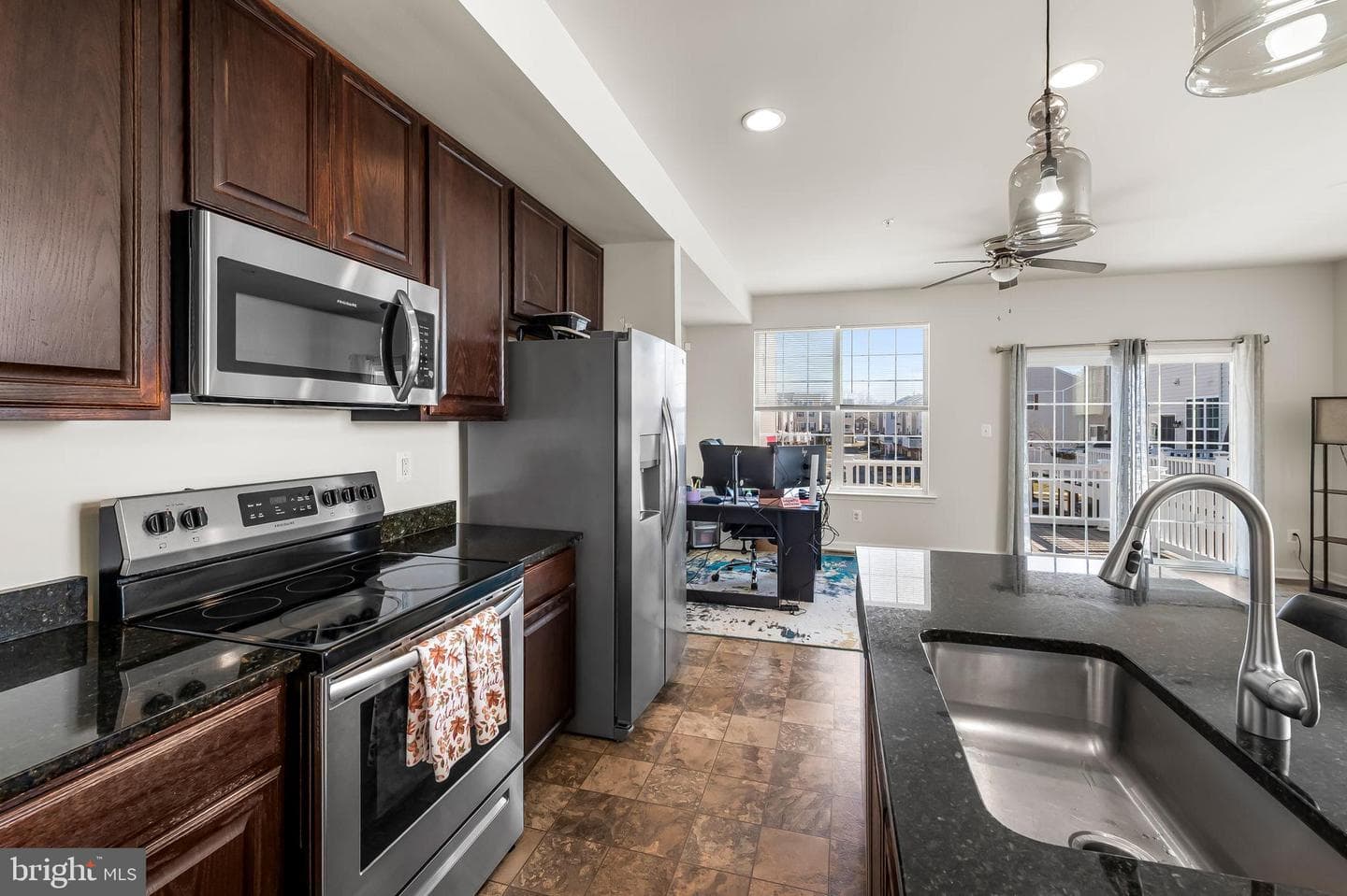 400 Charlestown Crossing Boulevard photo 11