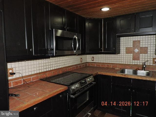 2398 Frenchtown Road photo 13