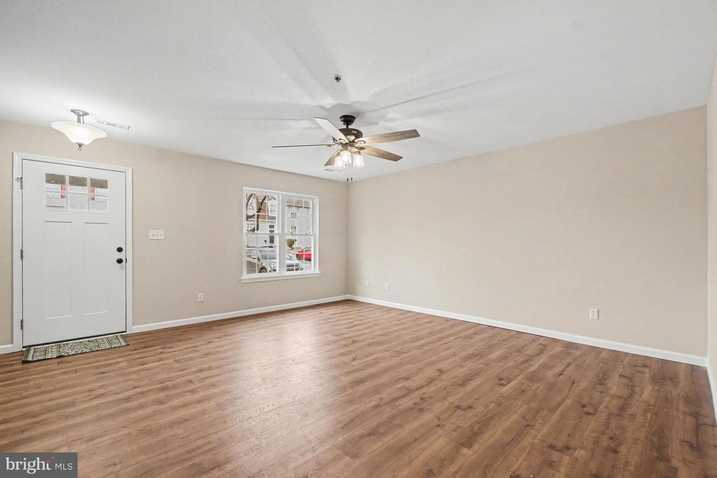113 Starboard Court photo 2
