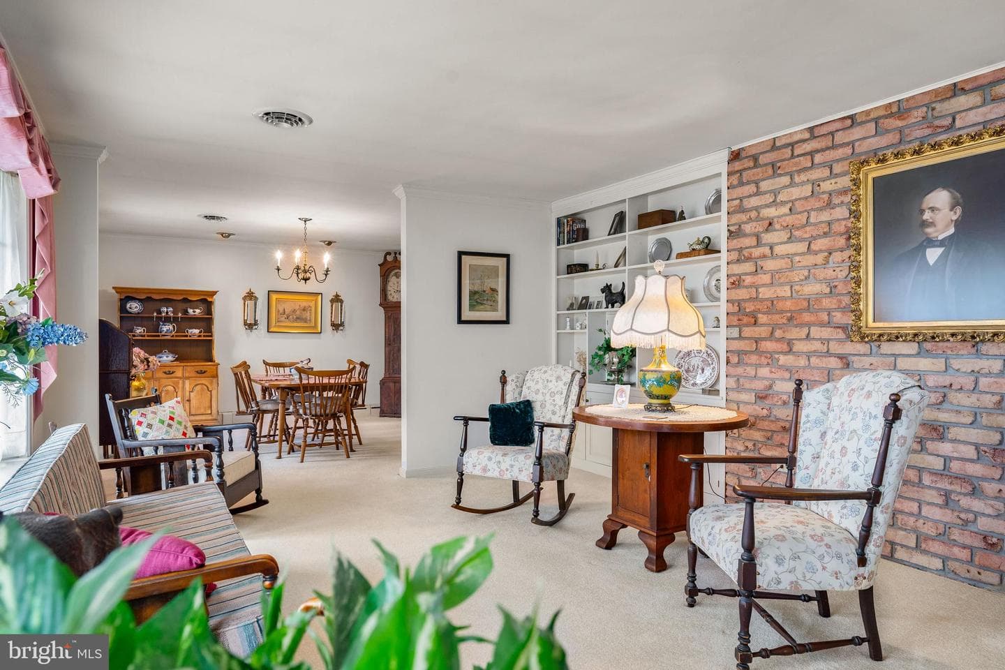 10 Pogue Avenue photo 10