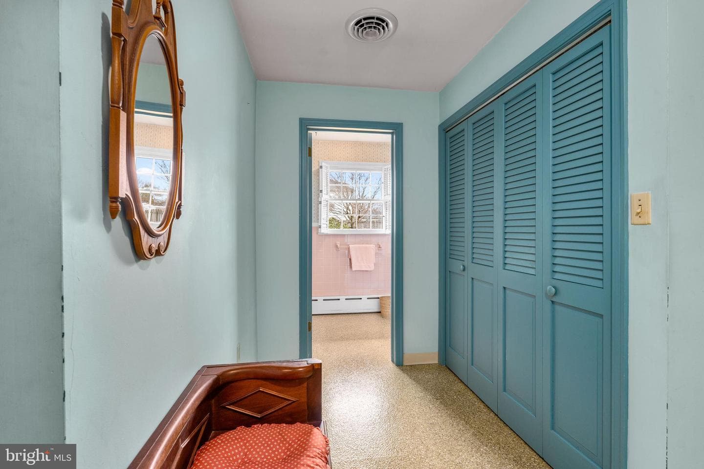 10 Pogue Avenue photo 16