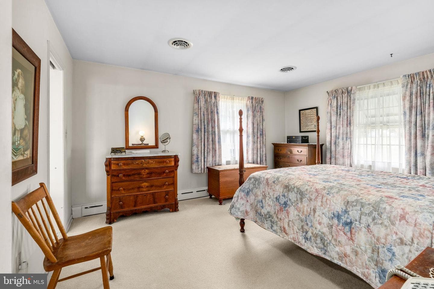 10 Pogue Avenue photo 30