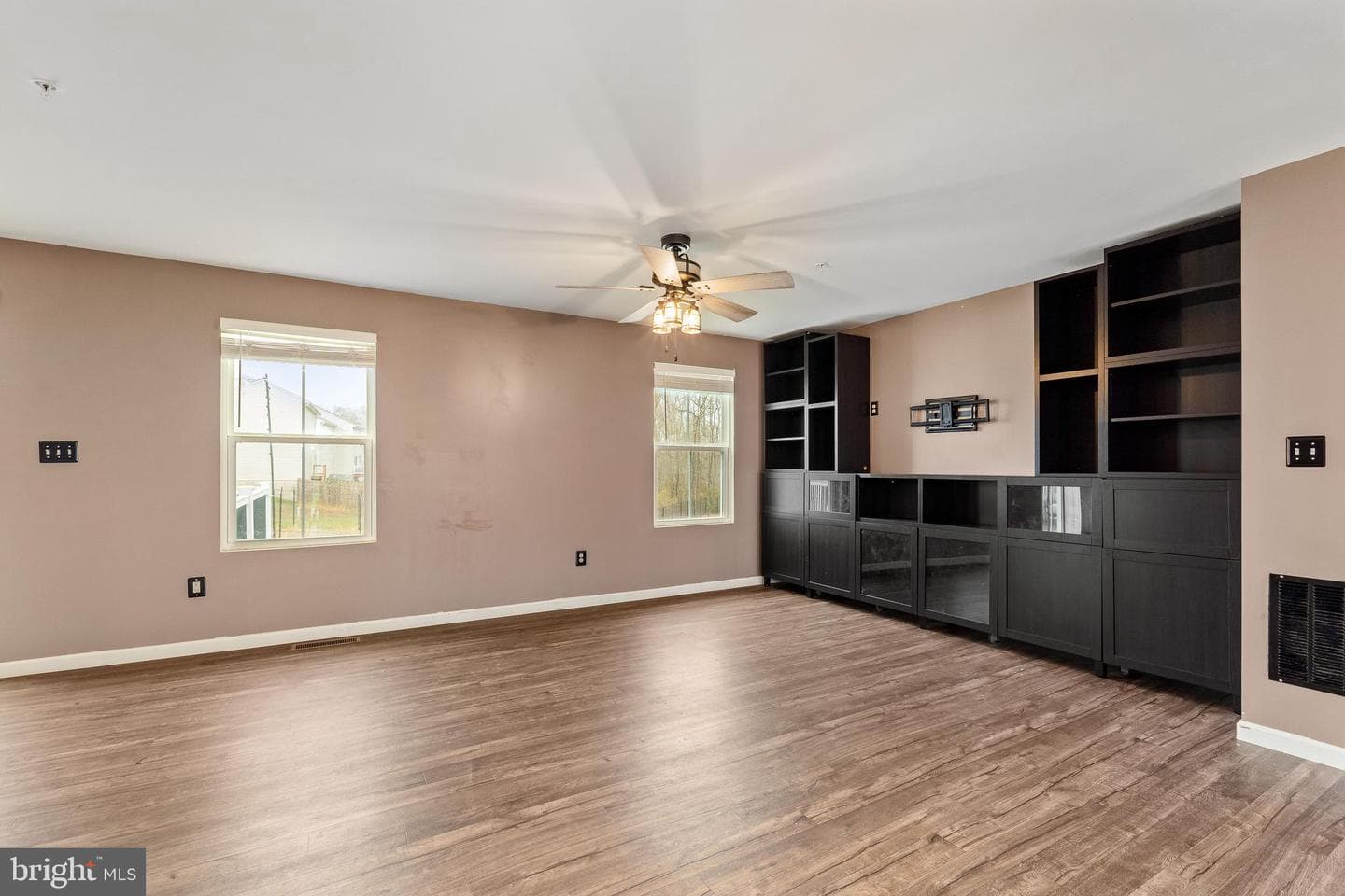 14 Blue Spruce Way photo 13