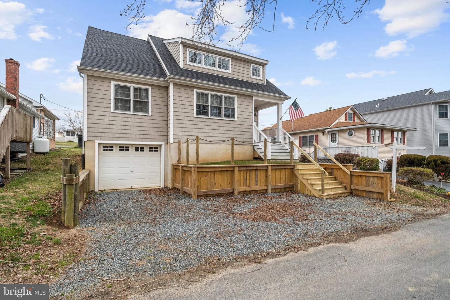 38 Virginia Avenue photo 5