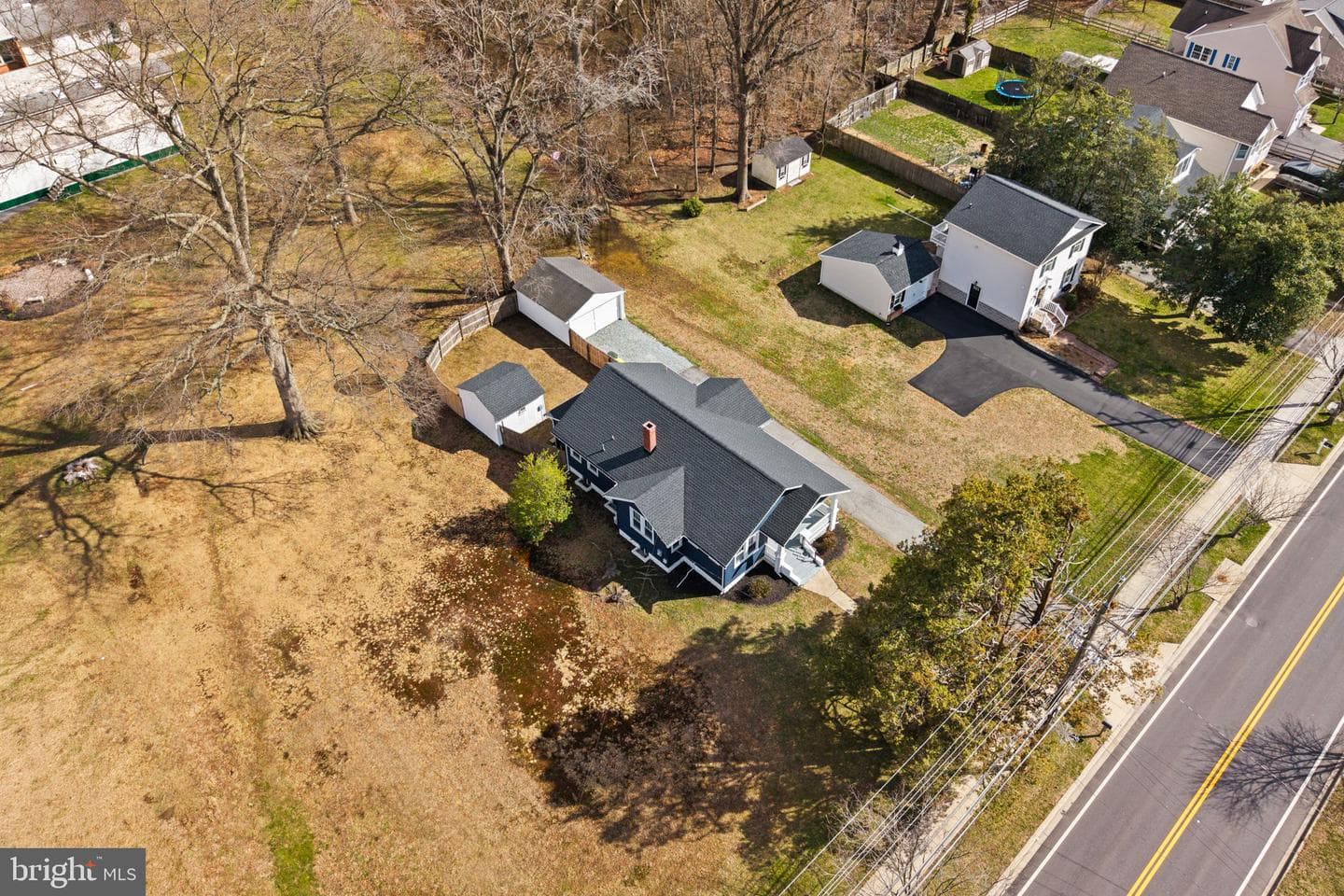 752 Aiken Avenue photo 48