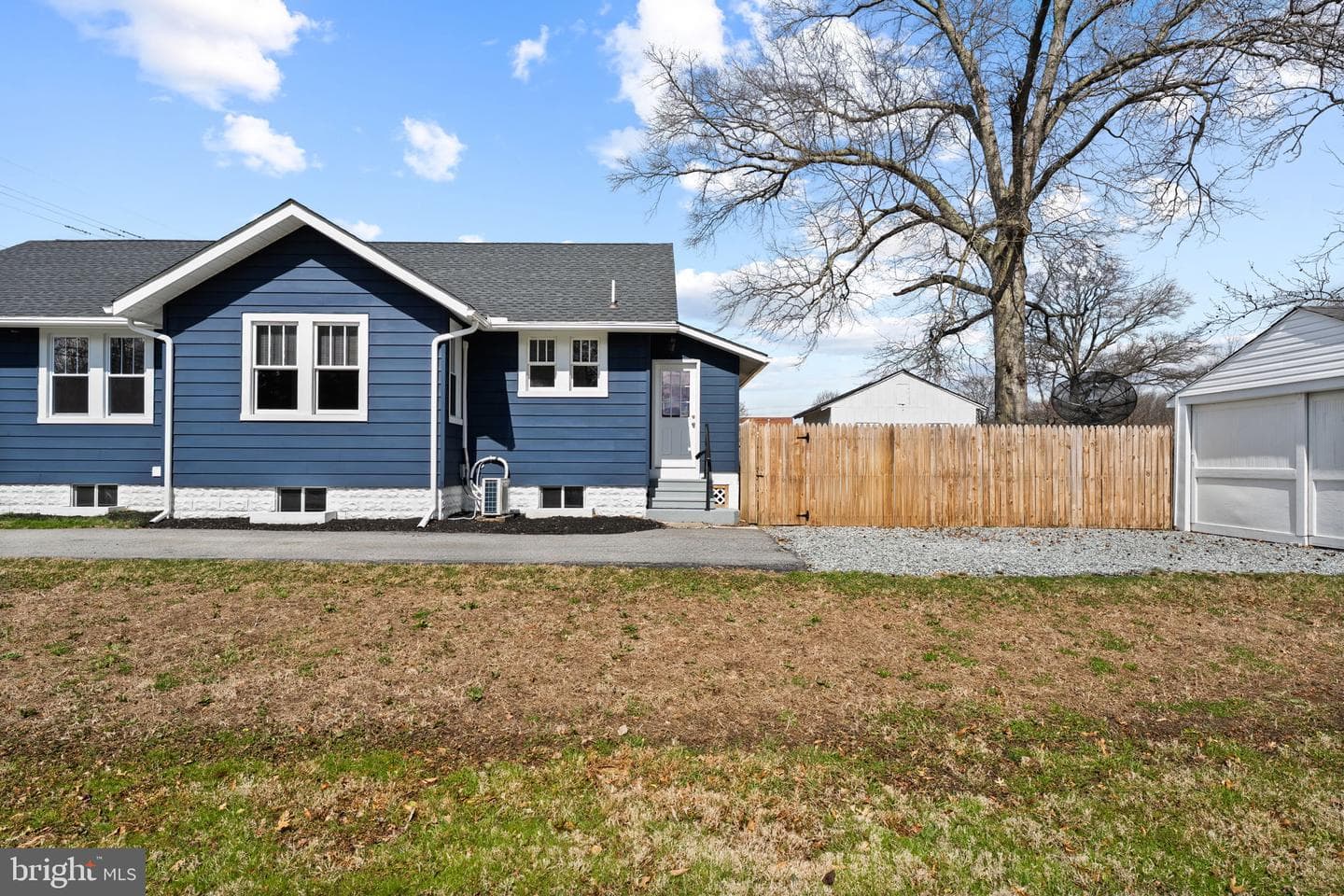 752 Aiken Avenue photo 9