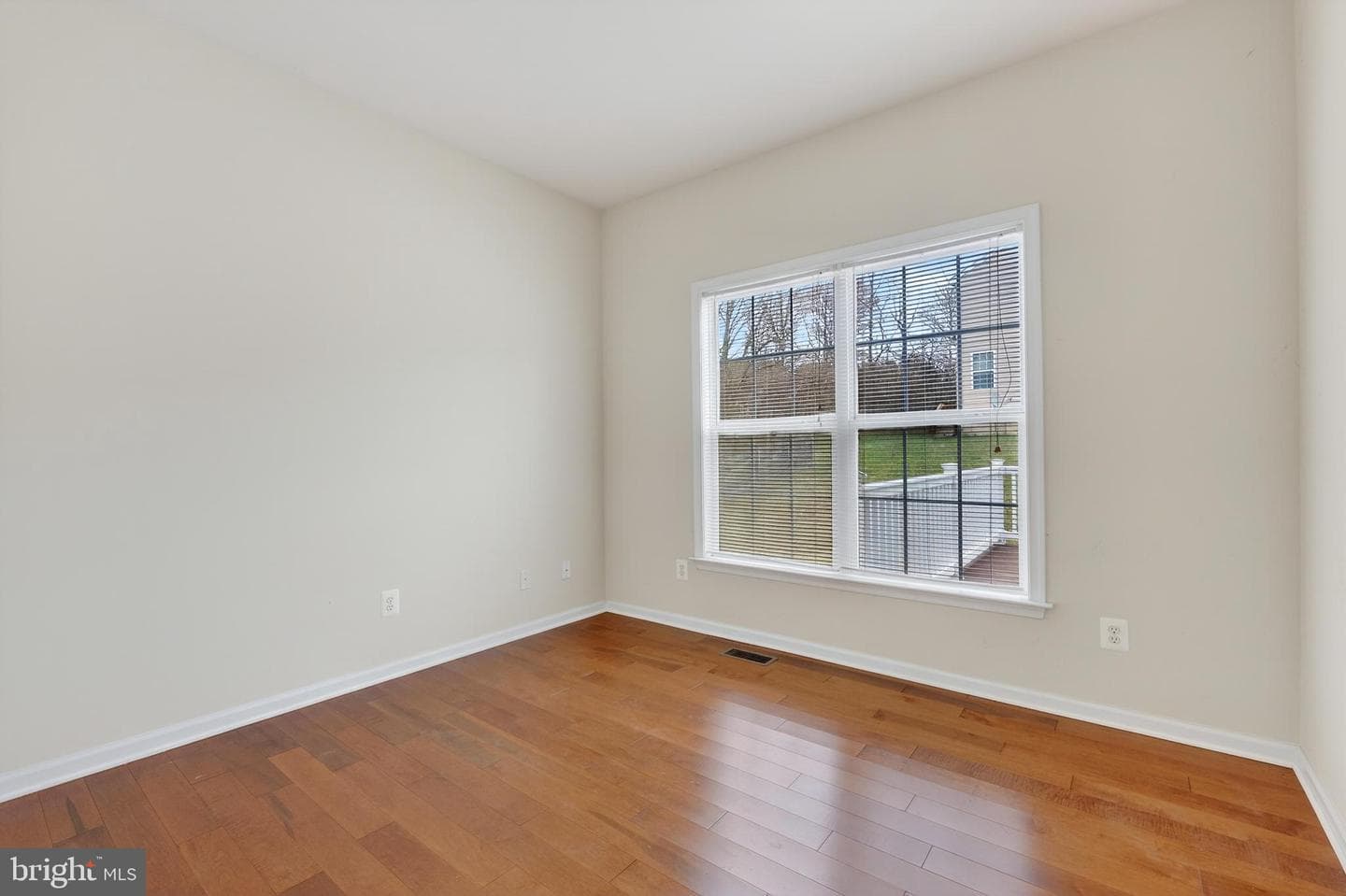169 Thomas Jefferson Terrace photo 26