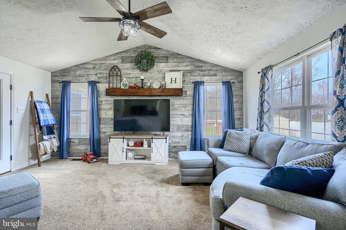 35 Coulson Drive photo 20