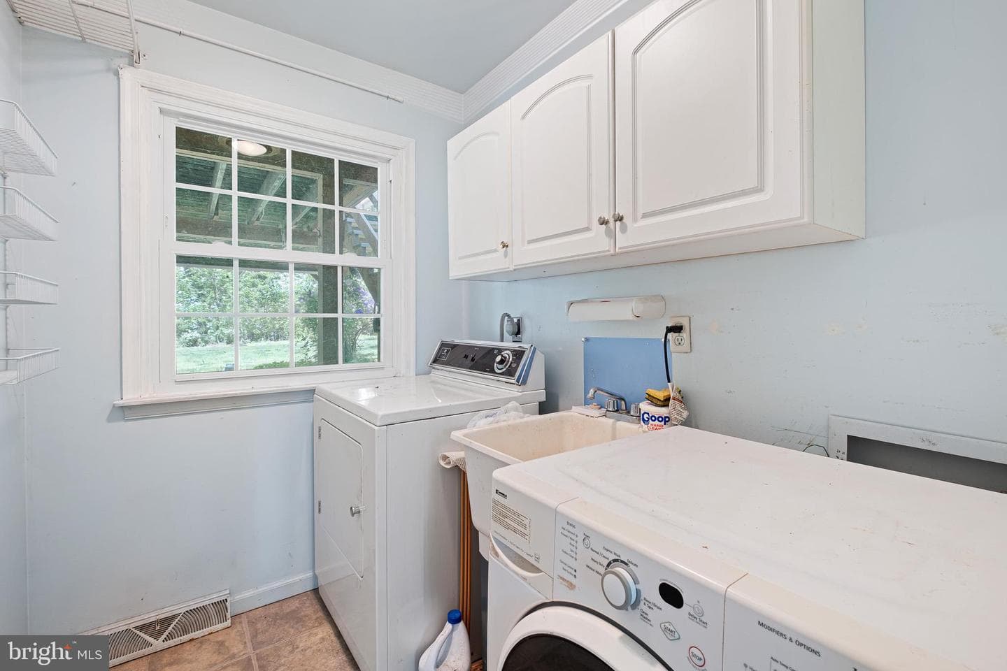 83 Caldwell Road photo 26