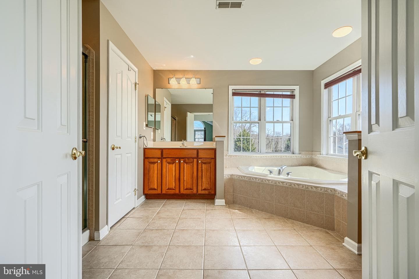 128 Harford View Drive photo 49