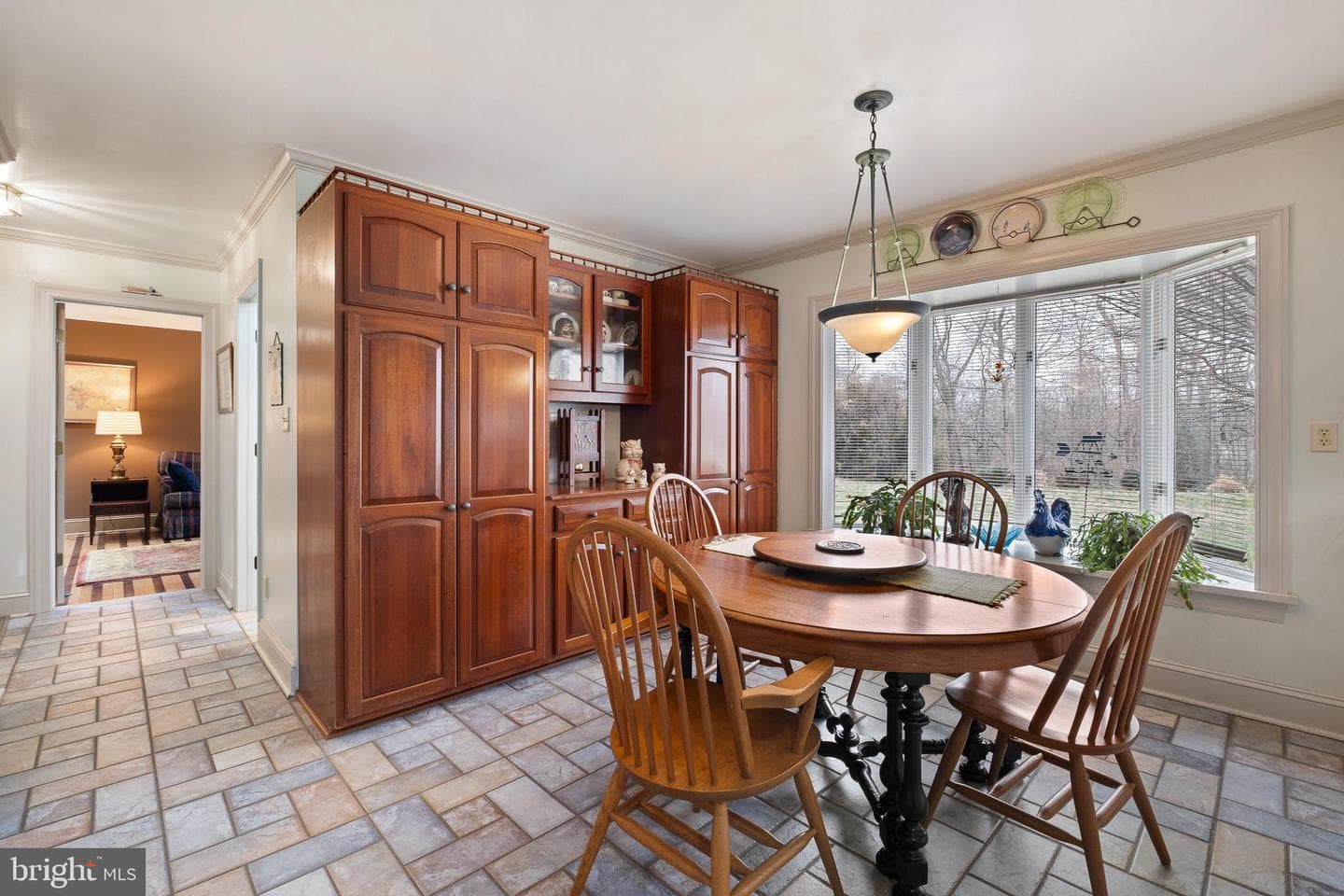 185 Riverside Drive photo 13