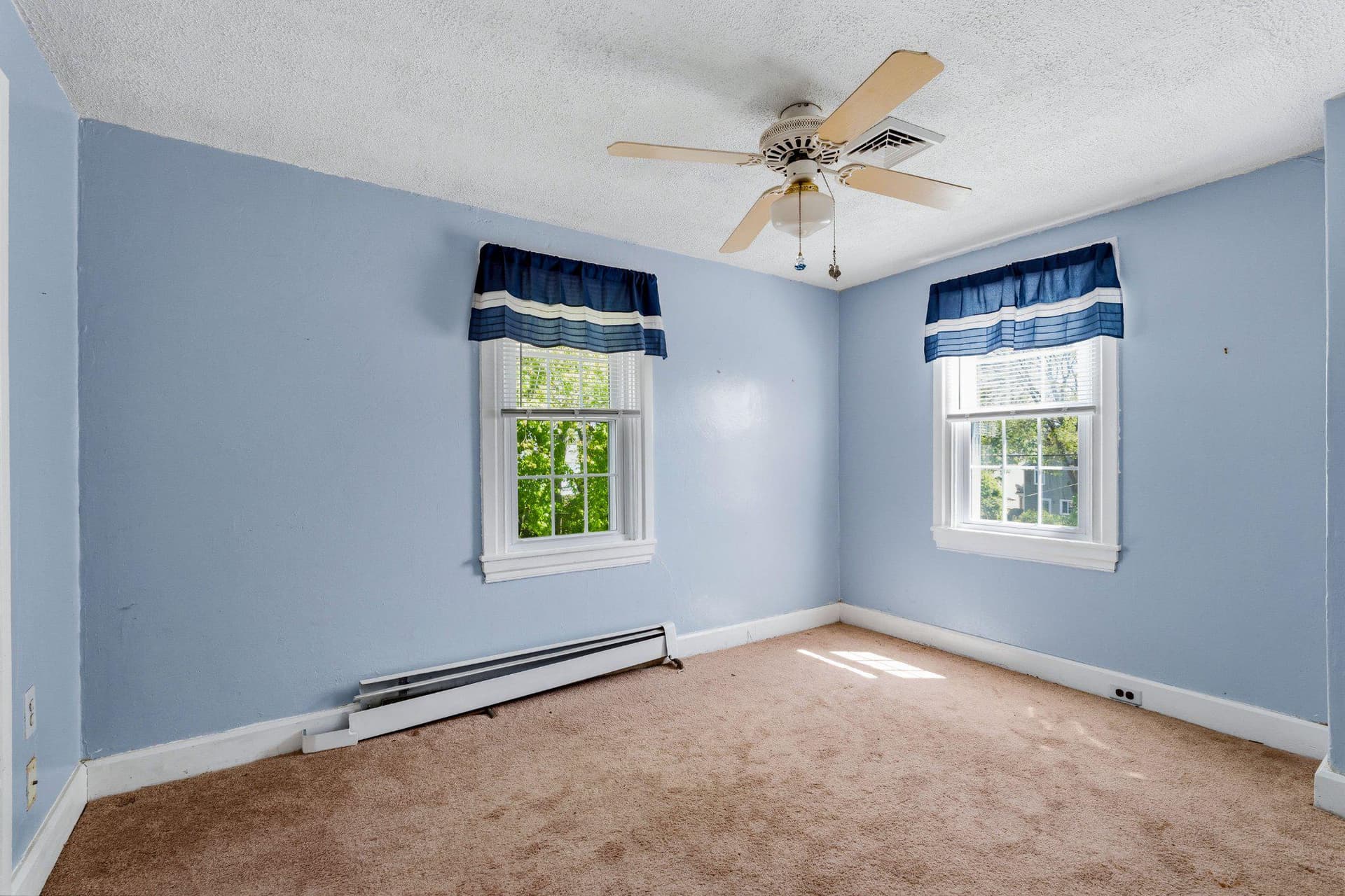 320 Cecil Street photo 20