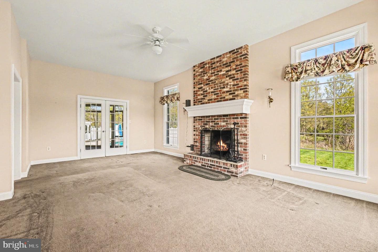721 Knight Island Road photo 30