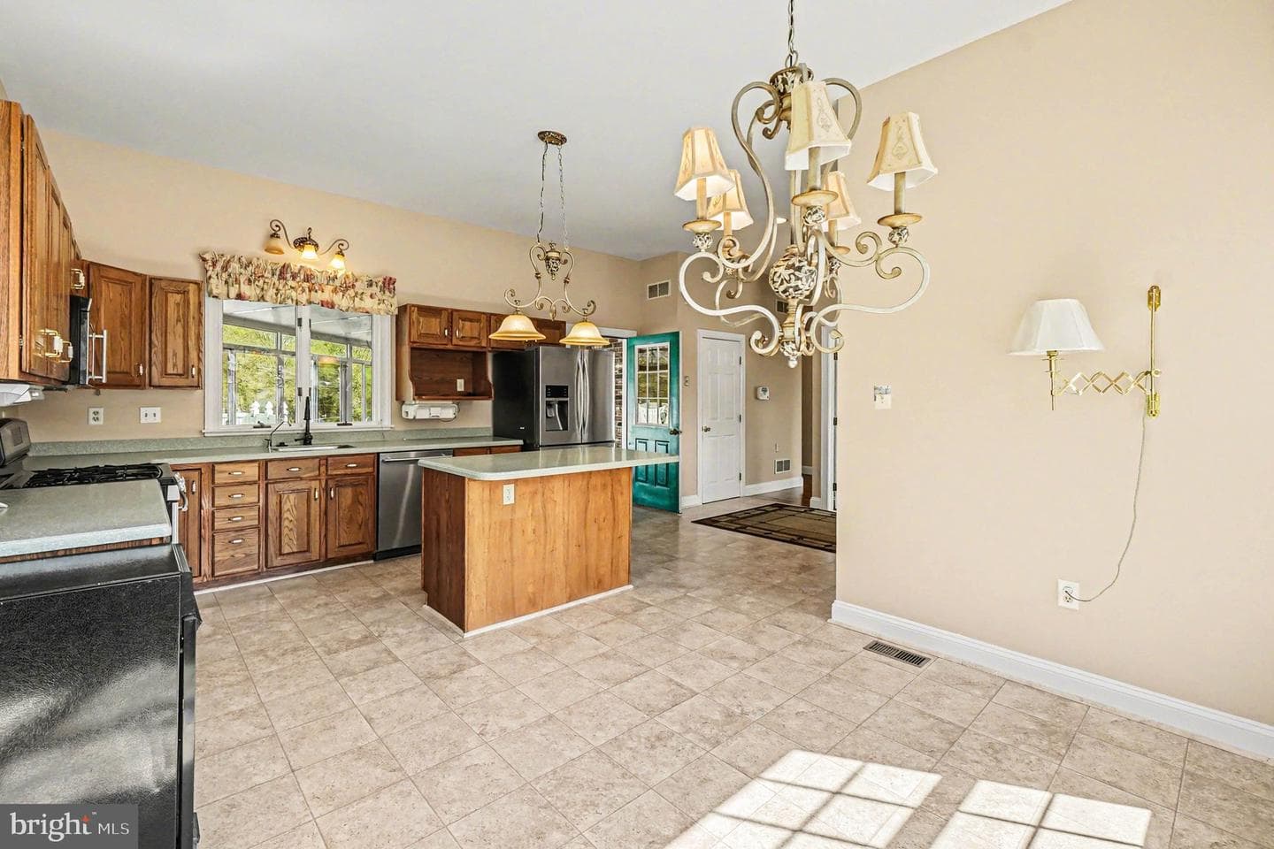 721 Knight Island Road photo 39