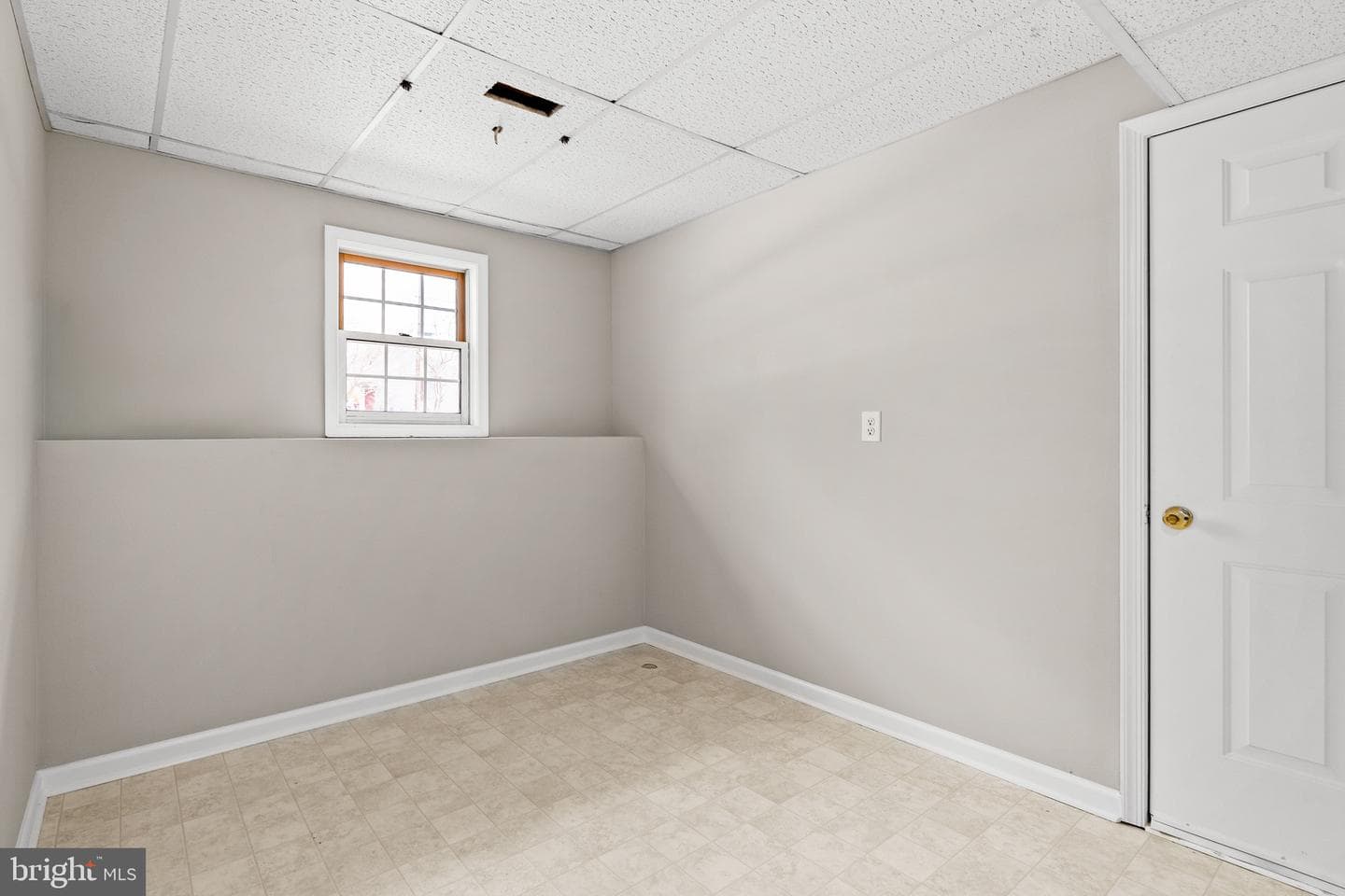 114 Creswell Avenue photo 23