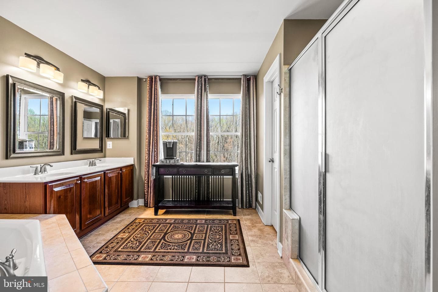 111 Antego Drive photo 41