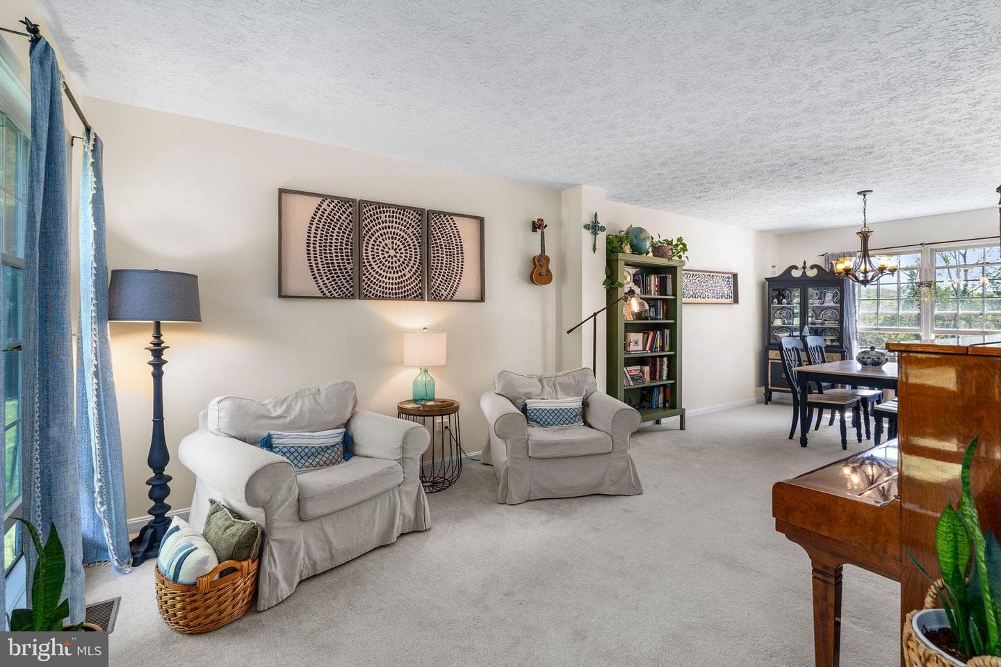 36 Hazlette Court photo 5