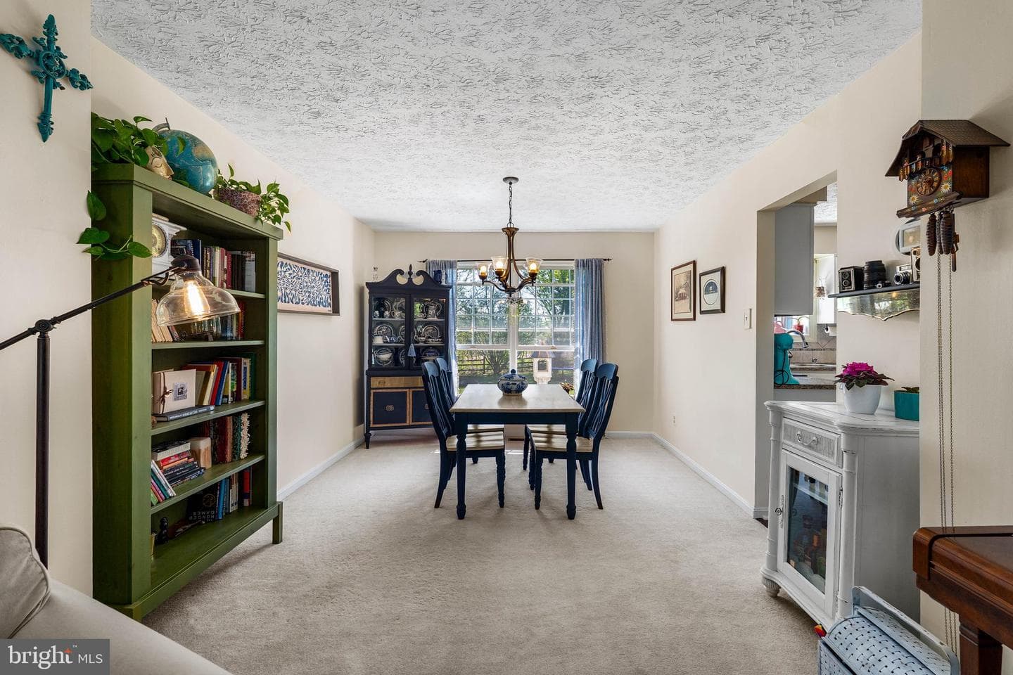 36 Hazlette Court photo 6