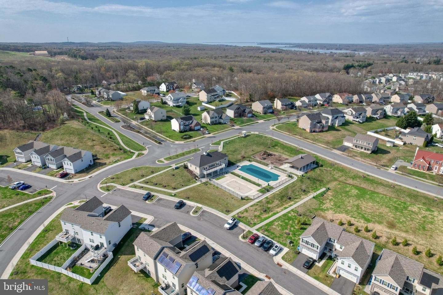 5 Olive Way photo 32
