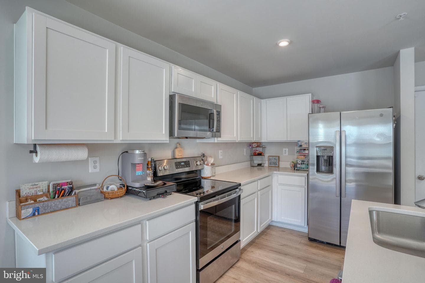 5 Olive Way photo 9