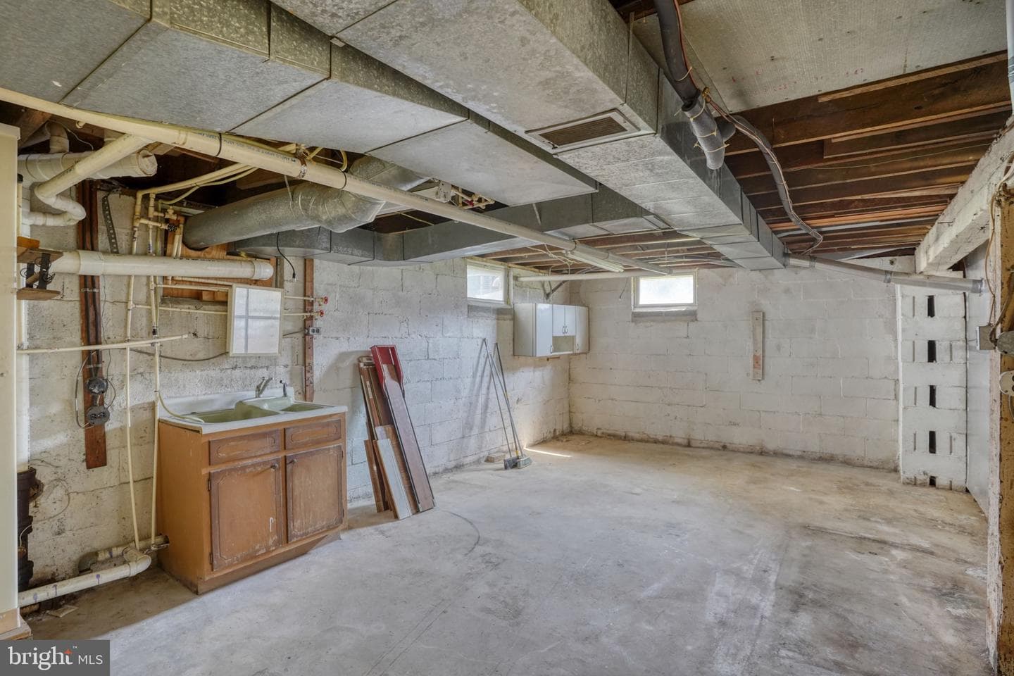 3123 Telegraph Road photo 55
