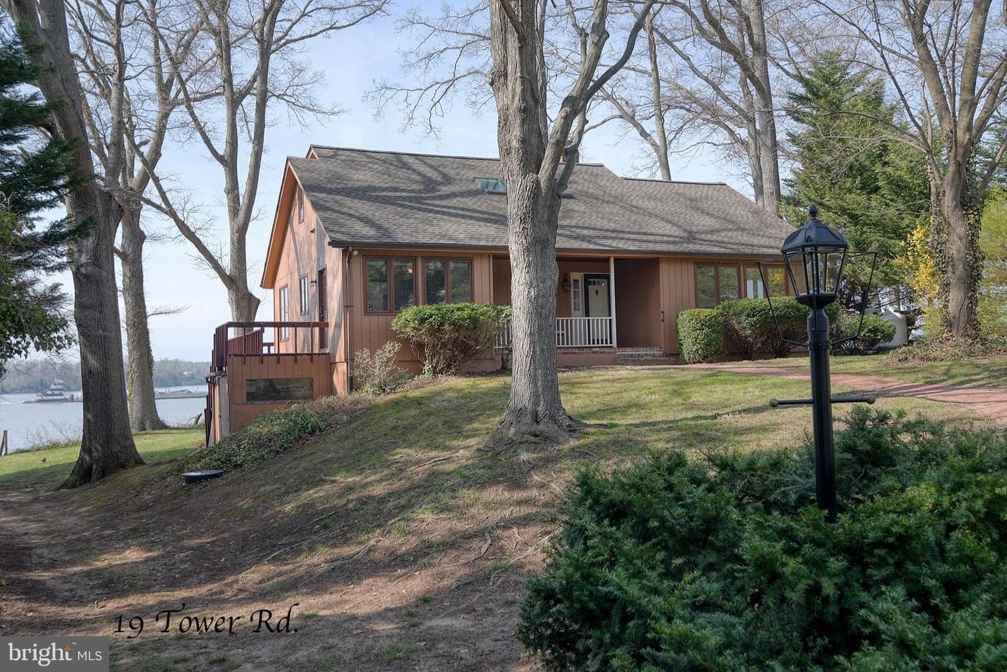 19 Tower Road photo 46