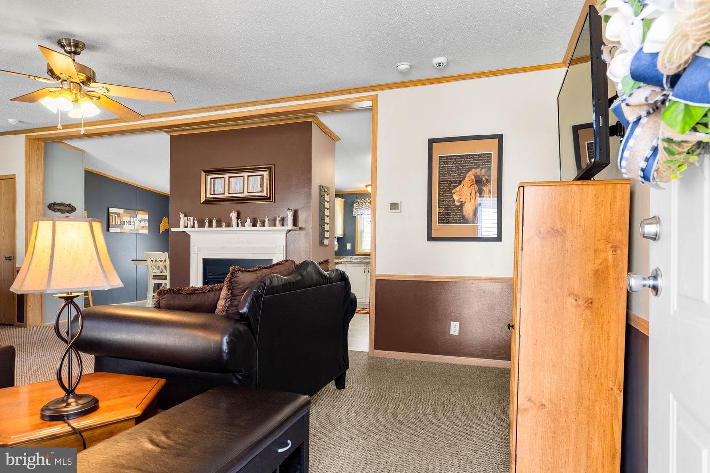 53 Queen Eleanor Drive photo 6