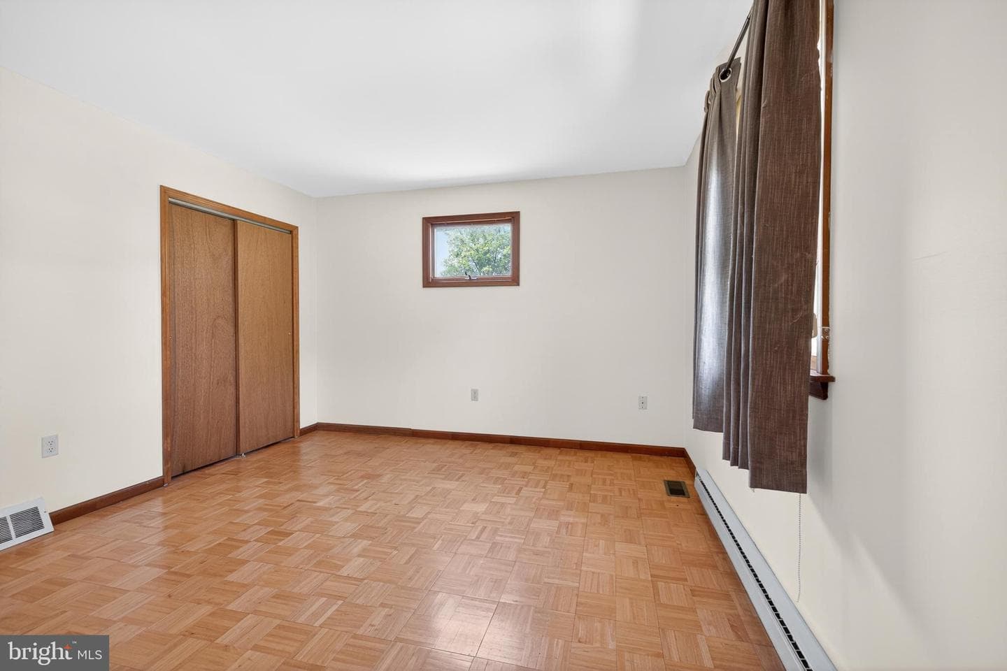105 Brantwood Drive photo 15