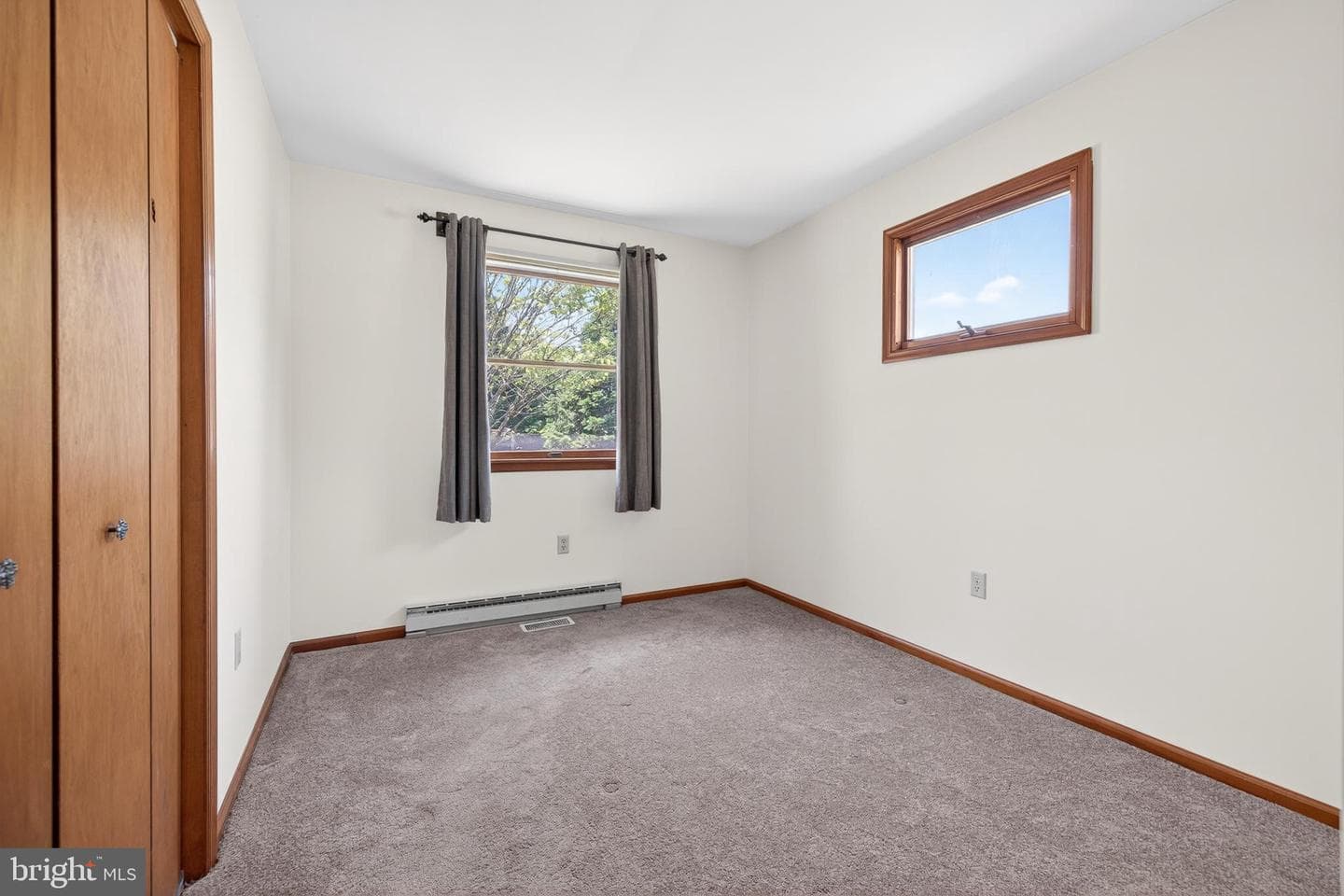 105 Brantwood Drive photo 18