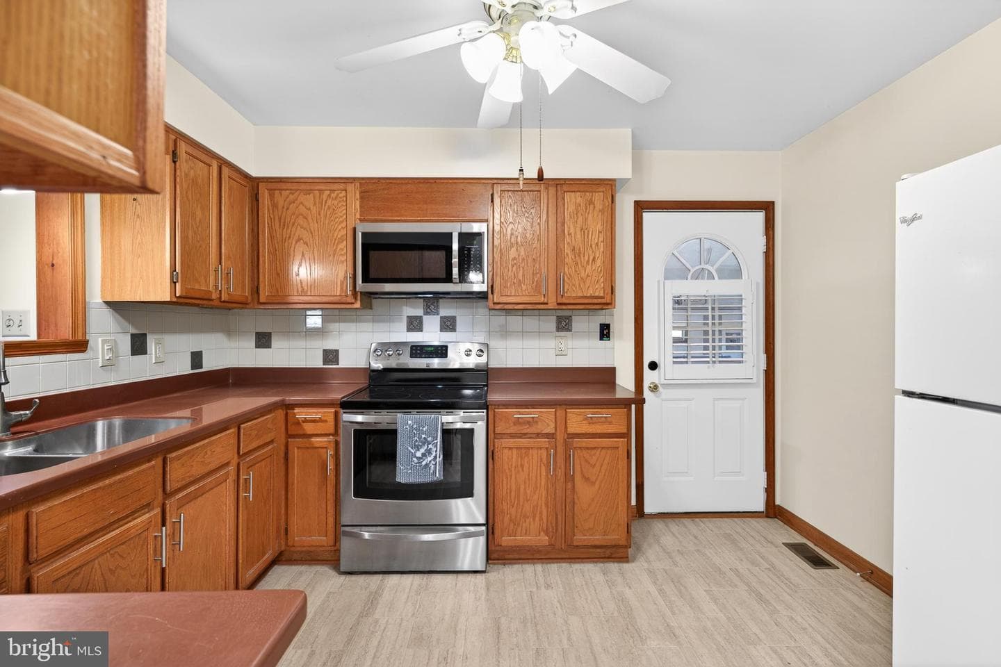 105 Brantwood Drive photo 5