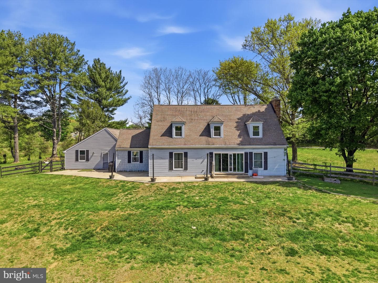 18 E Brook Knoll Road photo 46